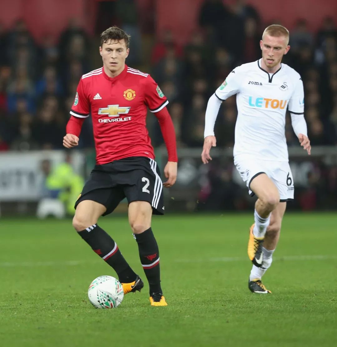 而华人与当 而华人与当